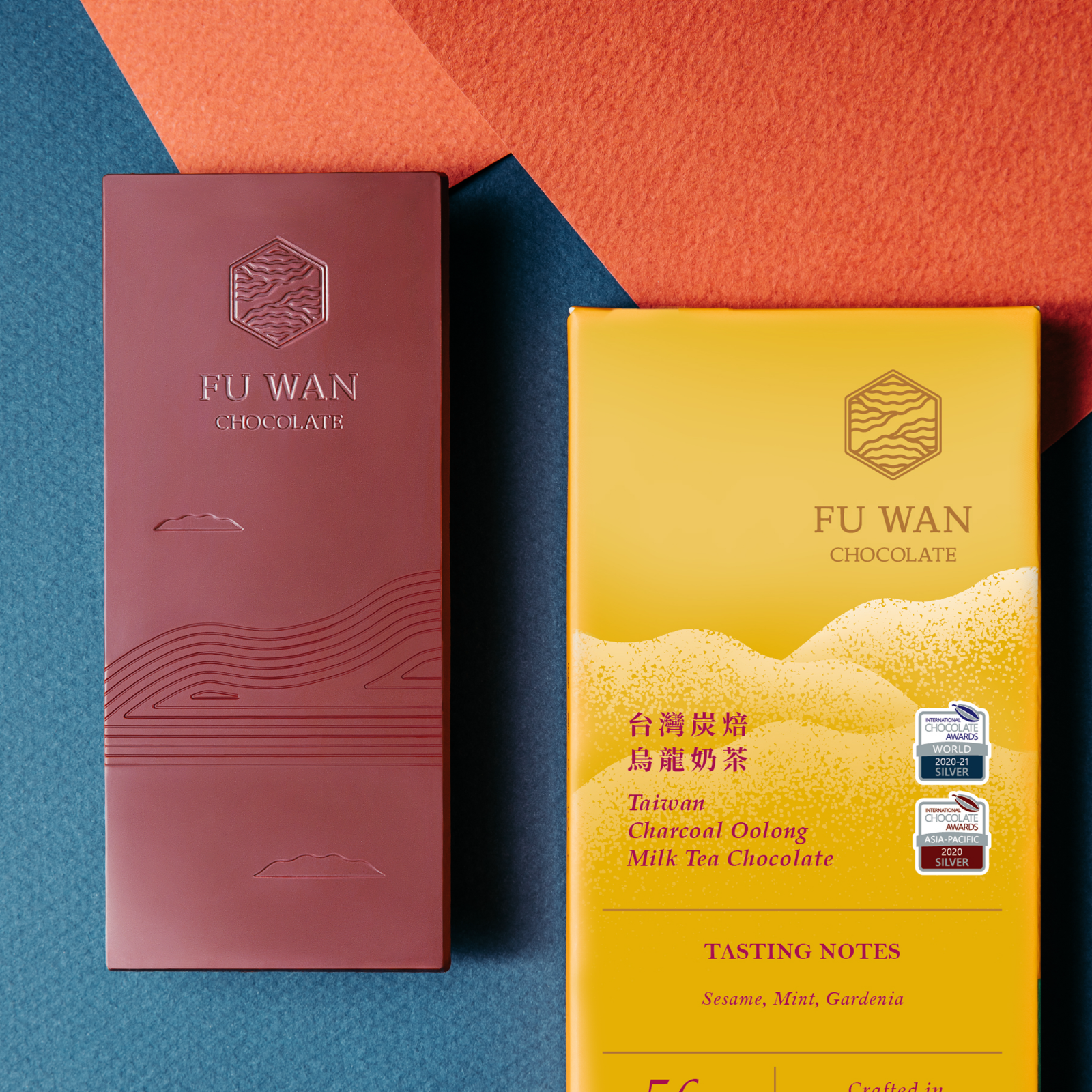 Charcoal Oolong Milk Tea